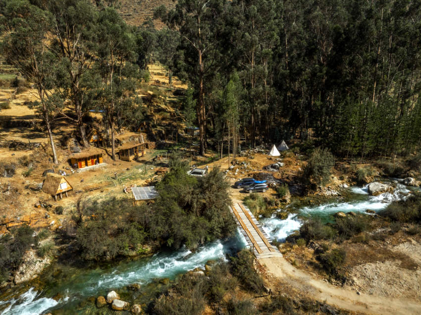 Huancaya Glamping aerial view